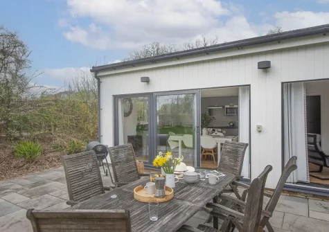 The patio, barbecue & alfresco dining area at Apple Lodge, Little Dunley Cottages, Bovey Tracey