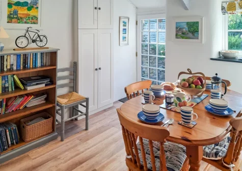 The dining room at Appleloft, Pencuke