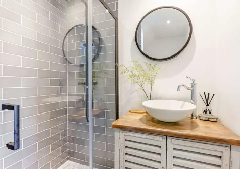 Bedroom #2 en-suite at Appletree Cottage, Kilkhampton