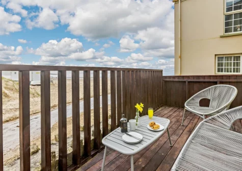 The balcony & outdoor sitting area at Arlington, Croyde