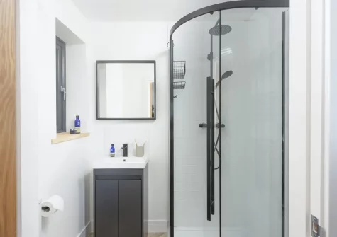 Bedroom #1 en-suite at Atlantic Point, Porthleven