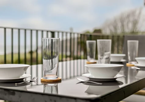 The south-facing balcony & alfresco dining area at Avalon, Clipper Cove, Praa Sands