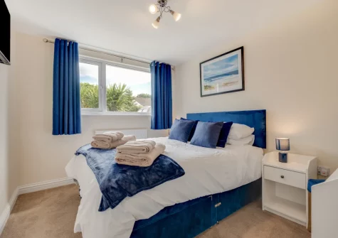 Bedroom #1 at Avondale, Crackington