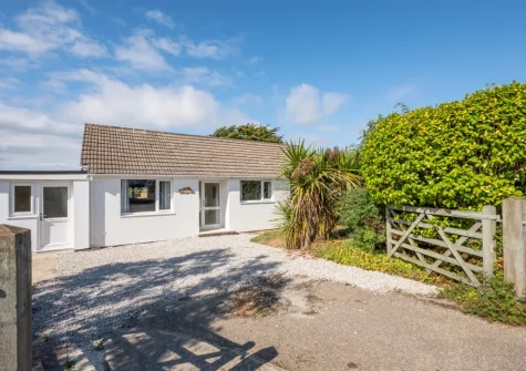 Avondale is a beautifully appointed bungalow with stylish interiors