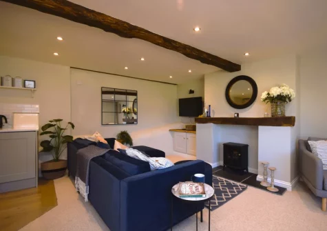 The living area at Azalea Barn, Lee