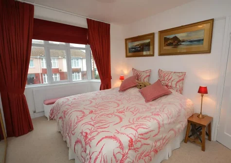 Bedroom #1 at Bag End, Bude