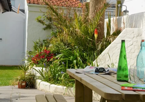 The patio & alfresco dining area at Bag End, Bude