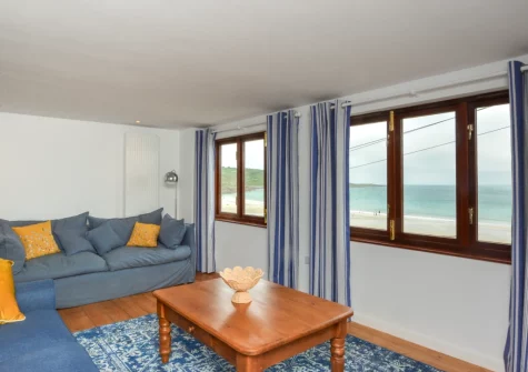 The living area at Barachy, Coverack