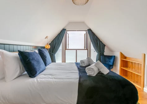 Bedroom #1 at Barachy, Coverack