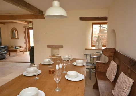 The dining area at Barn View Hill Farm, Uplowman