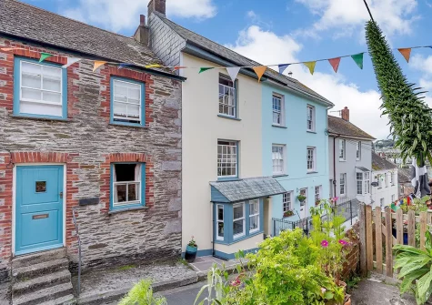 Barney Cottage is a traditional property refurbished with a stylish and contemporary feel