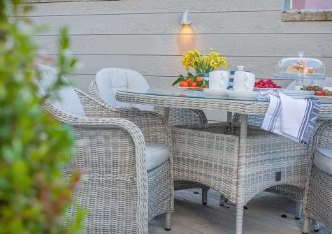 The decked patio & alfresco dining area at Baxters Cottage, Padstow