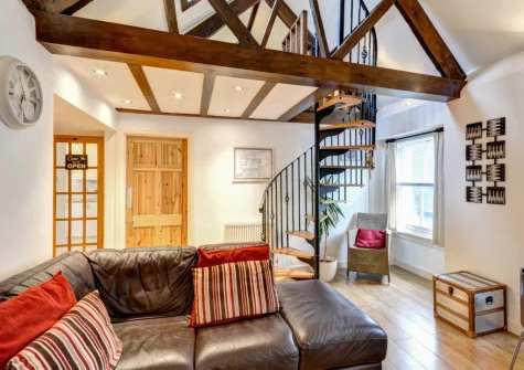 The living area at Bay House, Looe