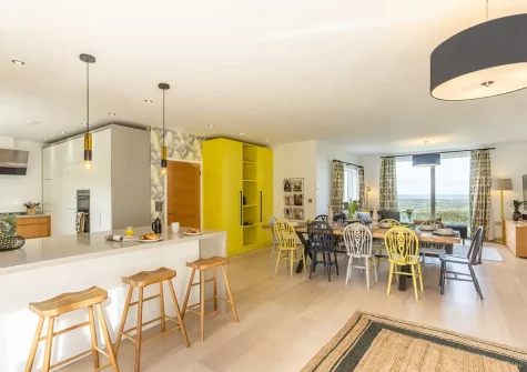 The kitchen & dining area at Bay Ridge, Appledore