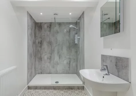 Bedroom #3 en-suite shower room at Bay Side, Northam
