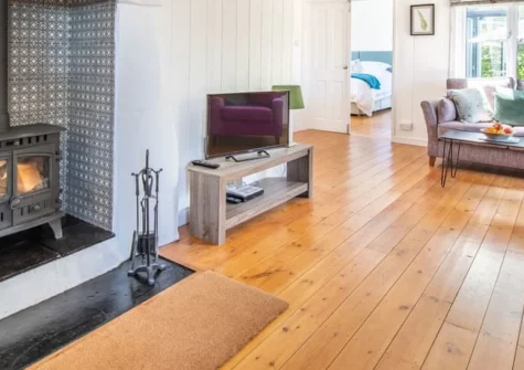 Bay Tree, Crackington Haven is a beautifully refurbished detached bungalow in an Area of Outstanding Natural Beauty, featuring three en-suite bedrooms, a cosy wood burner, and a tranquil enclosed garden, perfectly placed for coastal adventures.