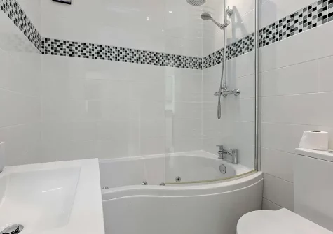 The bathroom at Bay View, Brixham Holiday Park, Brixham