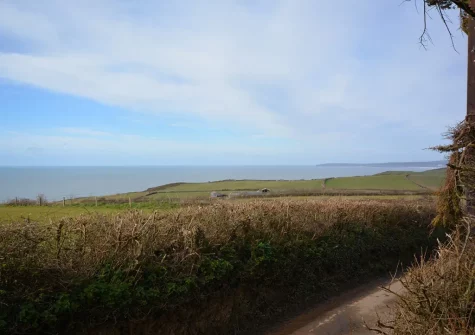 Bay View Greencliff is close to the South West Coastal Path, perfect for walking and exploring