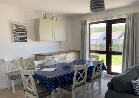 The dining area at Beach Retreat, Pennasville, Holywell