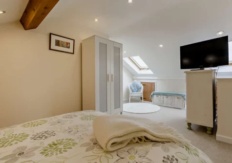 Bedroom #1 at Beach View, Appledore