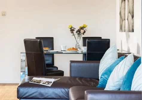 The dining area at Beach View, Mawgan Porth