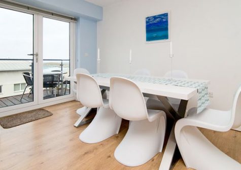 The dining area @ Beach View, Ocean 1, Newquay