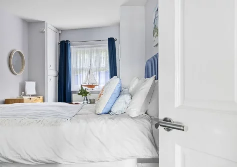 The bedroom at Beach View Suite at Astor House, Torquay