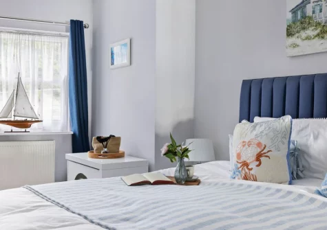 The bedroom at Beach View Suite at Astor House, Torquay