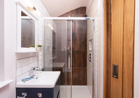 Bedroom #1 en-suite shower room at Beachside, Newquay