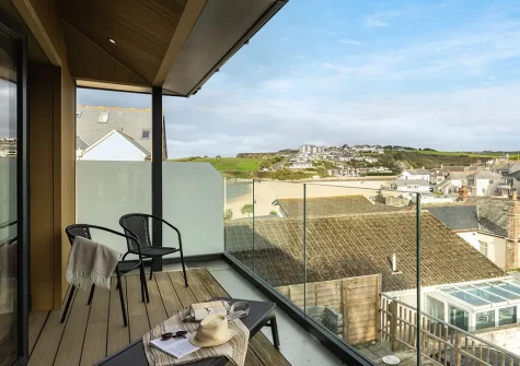 The balcony & outdoor sitting area at Beachside, Newquay