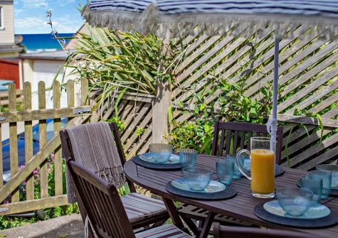 The patio & alfresco dining area at Beachside, Porthtowan
