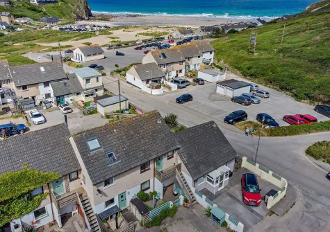 Beachside is a beautifully presented three storey property within minutes walk of the beach & coastal paths