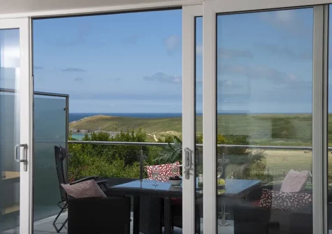 The balcony & alfresco dining area at Beachview Apartment 1, Crantock