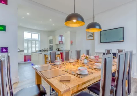 The dining area at Beacon House, Bideford
