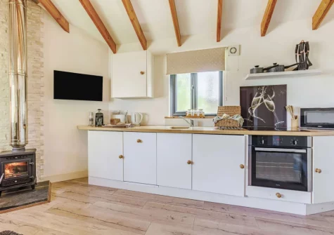 The kitchen at Becks Meadow Lodge, Black Torrington
