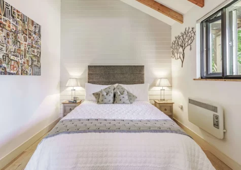 The bedroom at Becks Meadow Lodge, Black Torrington