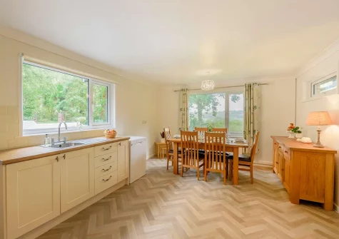 The kitchen & dining area at Beechcroft, Clawton
