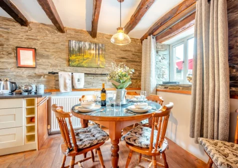 The dining area at Beechleigh Cottage, Menheniot
