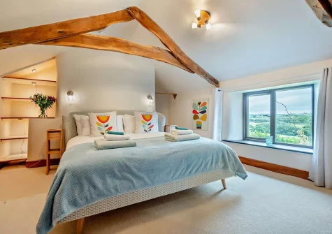 Bedroom #1 at Beeston Farmhouse, Marhamchurch