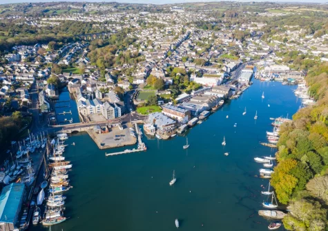 Bella's Place is an ideal base for exploring the maritime port of Falmouth & everything the town has to offer
