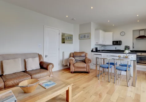 The living & dining area at Belle View, Ilfracombe