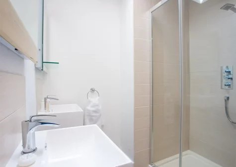 Bedroom #1 en-suite at Ben's Beach House, Portreath