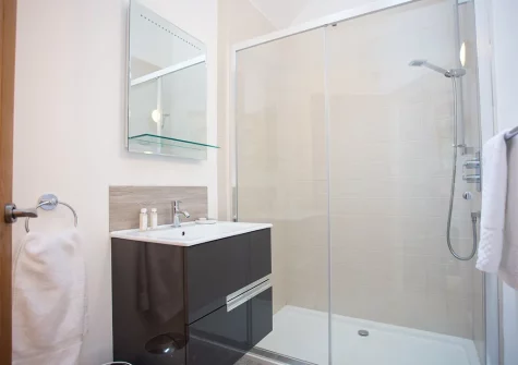 Bedroom #3 en-suite at Ben's Beach House, Portreath