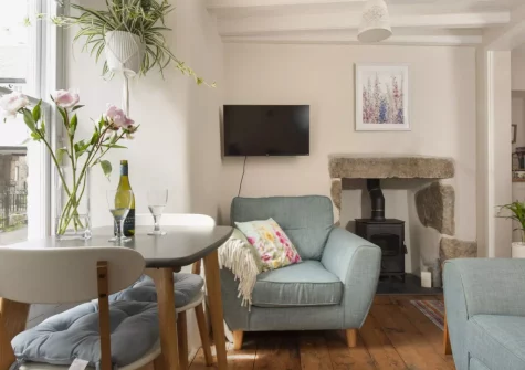 The living & dining area at Berakah, Mousehole