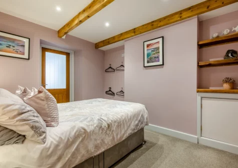 Bedroom #1 at Berea House, Polperro