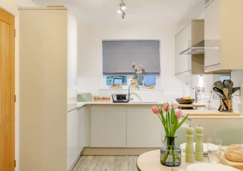 The kitchen & dining area at Birches, Bampton