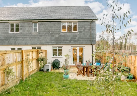The patio, alfresco dining area & garden at Birches, Bampton