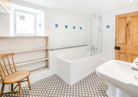 The bathroom at Black Rock, St Ives