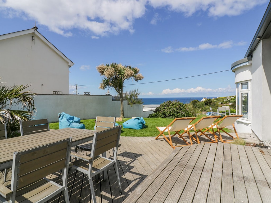 Blue Bay Beach House, Trenance Holiday homes in Watergate Bay