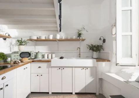 The kitchen at Bluebell Cottage, St Ives